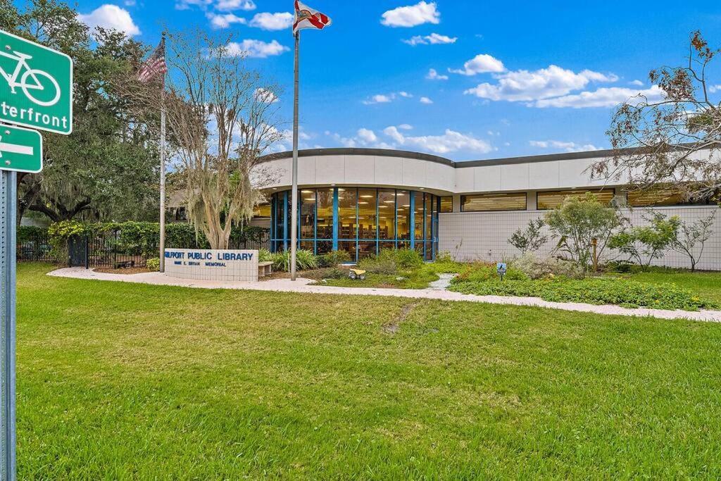 Quaint Gulfport Beach Bungalow St. Petersburg Bagian luar foto